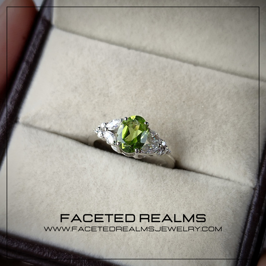 Natural Olivine Peridot Gemstone Ring for Women 925 Sterling Silver