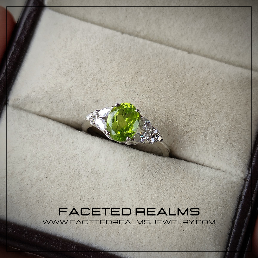 8x6 mm Natural Peridot Gemstone Ring for Women 925 Sterling Silver