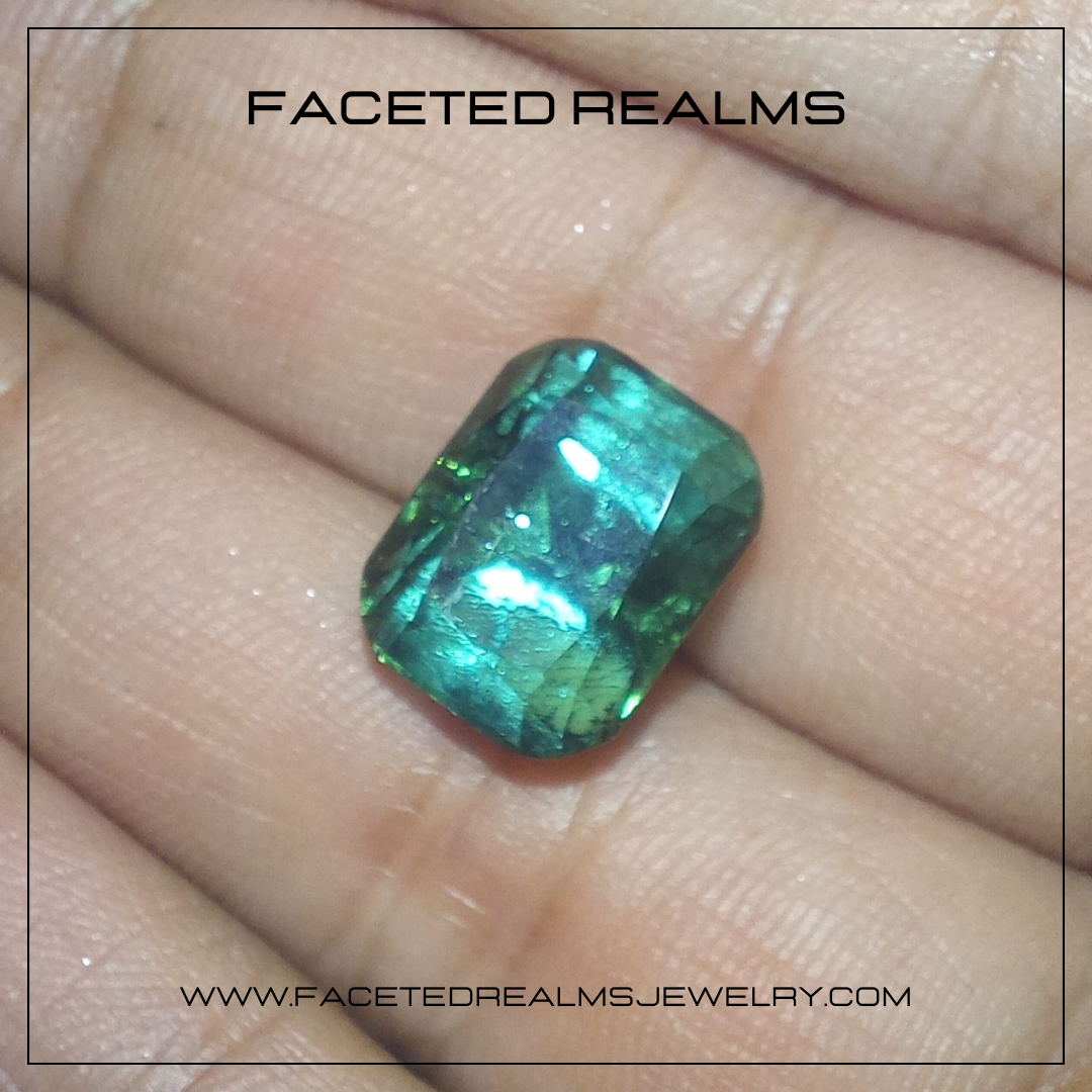 8.6 Carats Bicolor Dichroic Lagoon Blue-Green Tourmaline Gemstone