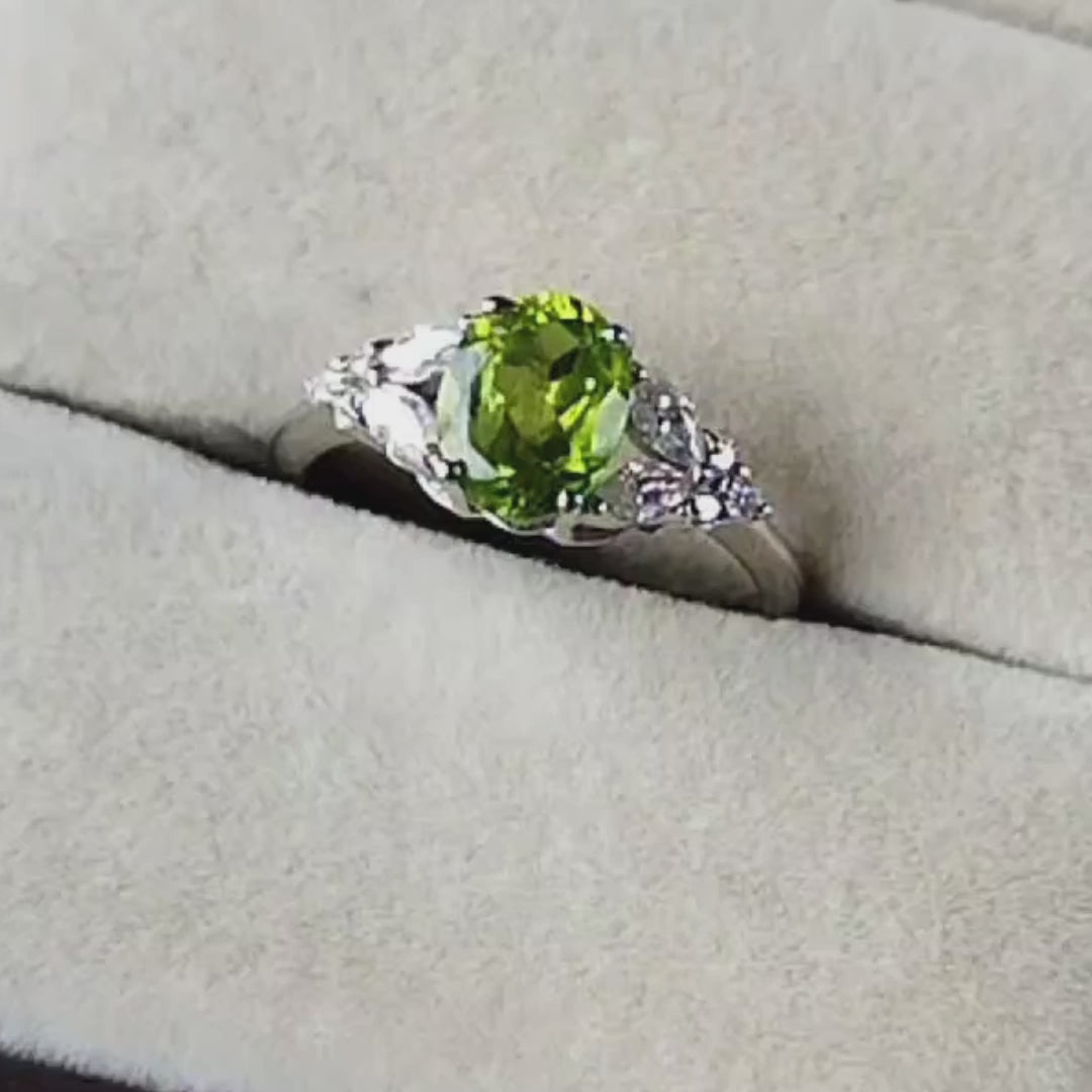 8x6 mm Natural Peridot Gemstone Ring for Women 925 Sterling Silver