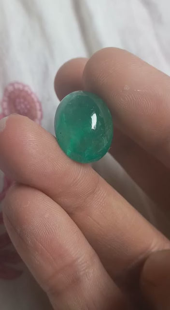 17.6 Carats Oval Zambian Emerald Gemstone Cabochon